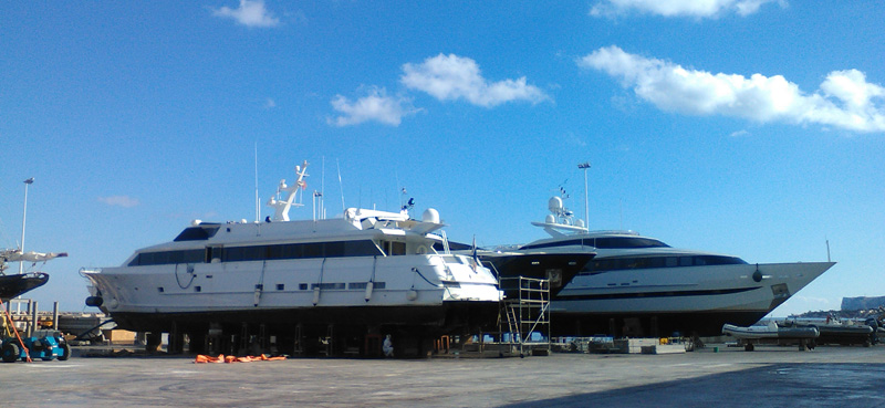 Superyacht Dry Dock